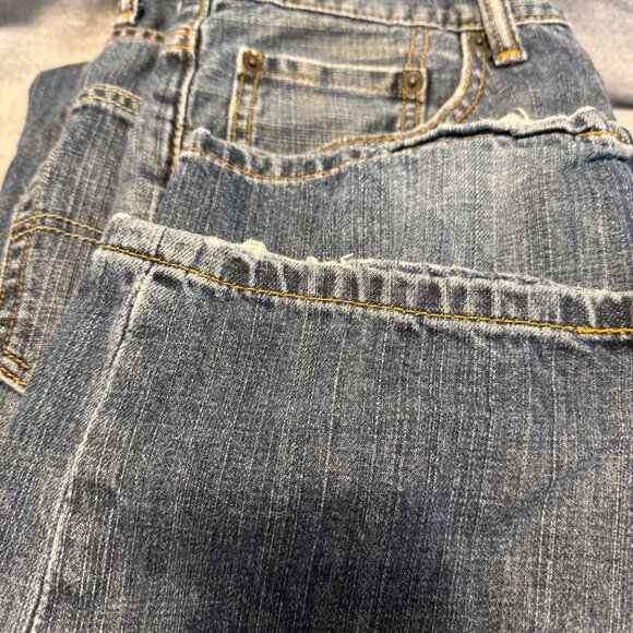 LEVI'S 550 Jeans, 32 W, 34 L - Picture 4 of 5